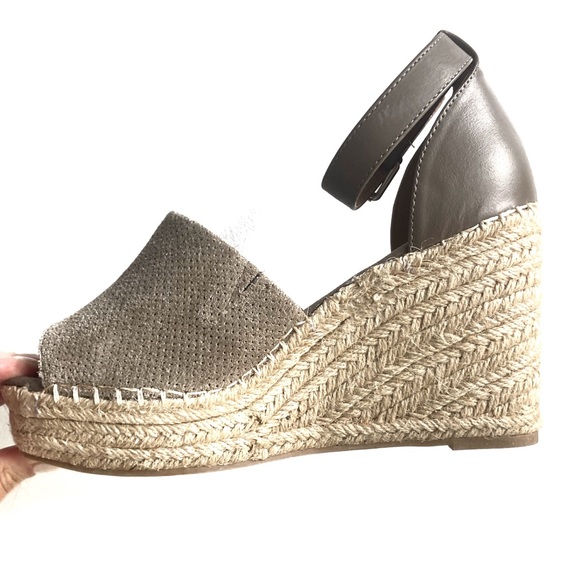 STEVE MADDEN / espadrille wedge sandal nwt - Picture 2 of 6